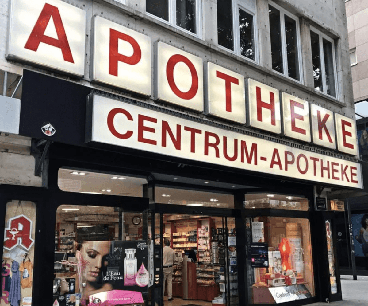 德國法蘭克福市區一日遊 (歐元塔, 法蘭克福鐵橋,采耳Zeil大街買百靈油）